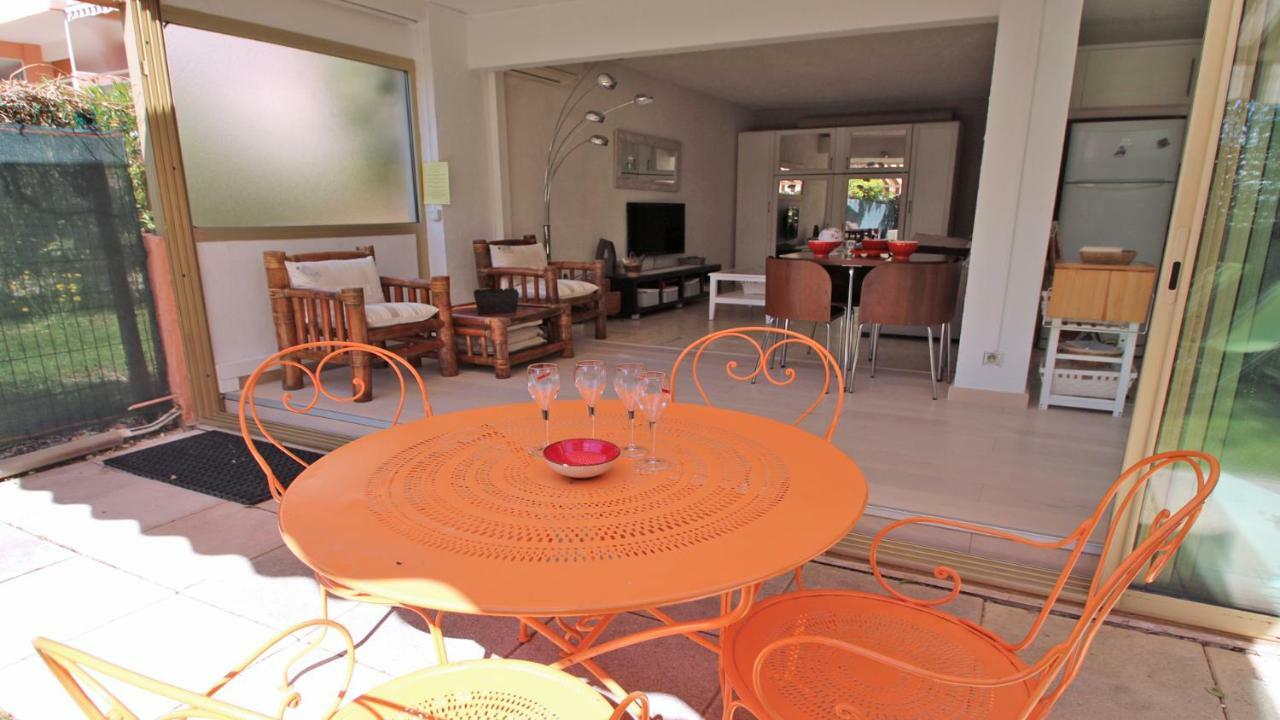 Terres Marines Apartment Sainte-Maxime Exterior photo